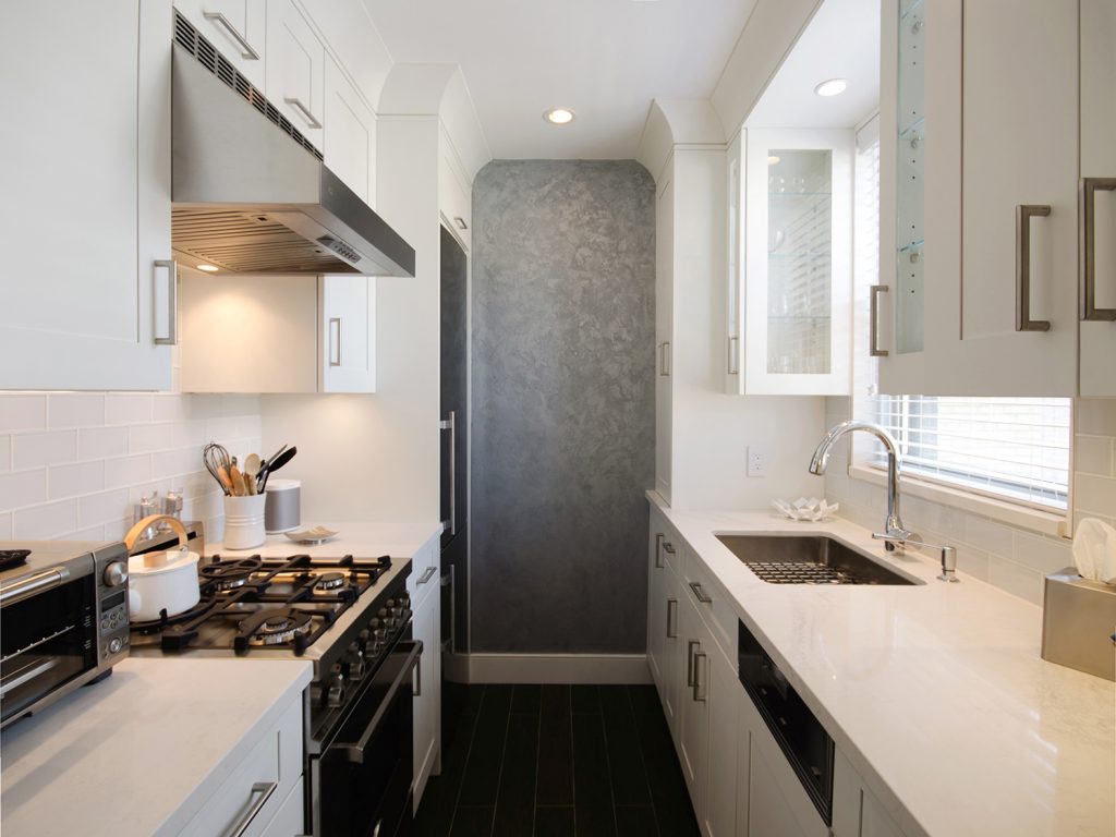 Dering Hall 20 Sophisticated Galley Style Kitchens 